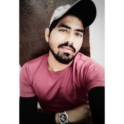 तेरी मुस्कान से चलती है सांसे मेरी 💕अपने होठों💋पे मेरी ज़िंदगी💔 संभाल के रखना #love?❓🖋️🆕🆔💯💯#follow नोट-villain🔥bb13lover #like 🆓 #realking |acter