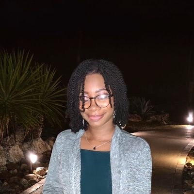 🇧🇧 Barbadian writer🖋 I Pet mum 🐱🐶 | Speculative Suspense 👹🗡️ | Perpetually working on a novel 📖 | Instagram: @KrisQWrites 📷