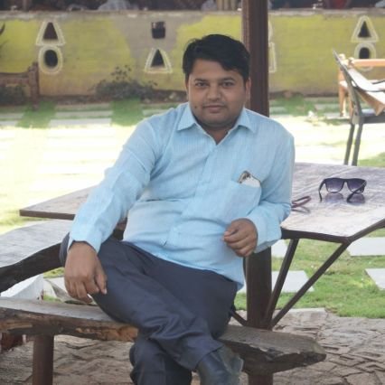 SanapDhanraj's profile picture. look forward