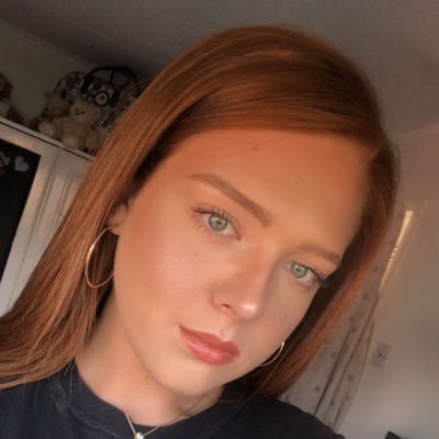 lindsayclemson's profile picture. 