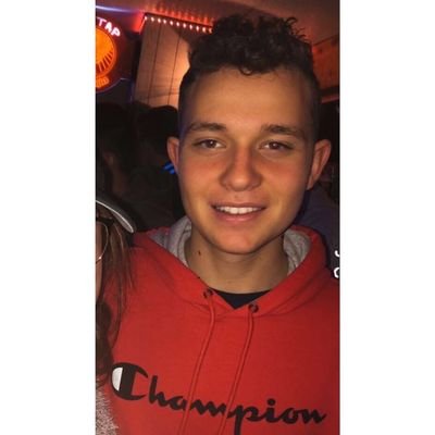 YoderDarrel's profile picture. your VIBE attracts your TRIBE⚡