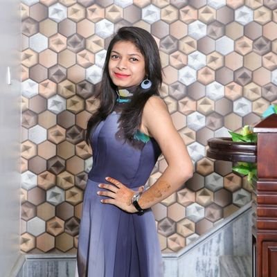 ManishaSingla03's profile picture. Dentist