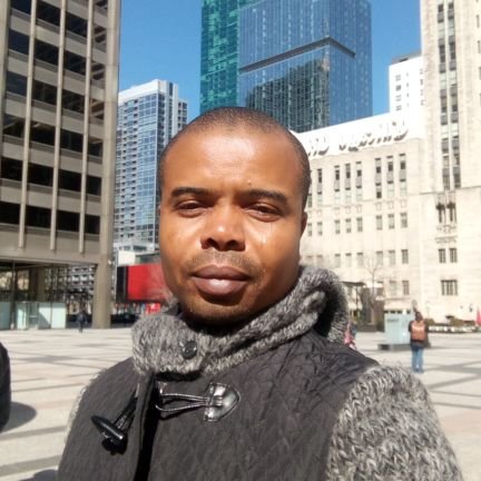 dbravo2000's profile picture. Full stack development student