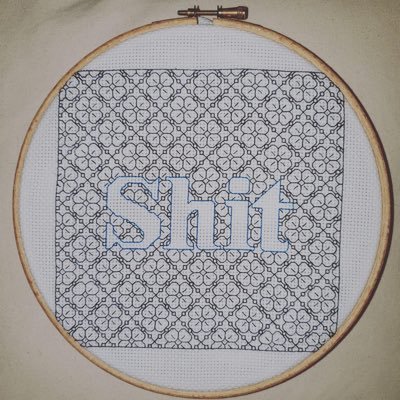 hobbesisreal's profile picture. she/her