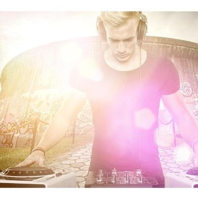 BlanjieRecords's profile picture. BLANJIE RECORDS Entertainment - #ASCAP by @RecordingAcad GRAMMYs Voting Member : Blanca Star Olivera