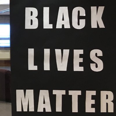 LibraryHawks's profile picture. Librarian: Alyse Liebovich  
A place to share library-related news, announcements, new books & programs!