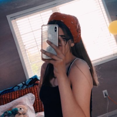 ihaveaconcusion's profile picture. i don't get this app