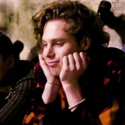 wldflwrcassi's profile picture. 𝙞’𝙡𝙡 𝙜𝙞𝙫𝙚 𝙮𝙤𝙪 𝙩𝙝𝙚 𝙗𝙚𝙨𝙩 𝙮𝙚𝙖𝙧𝙨.