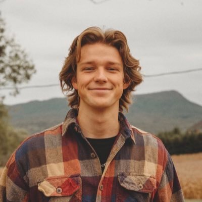 roeschie's profile picture. Emu ‘22 @jerezgabs 💛