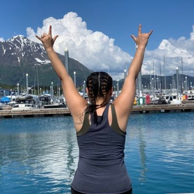 courtneylorlie's profile picture. Marv 💍 Willow & Kona 🐶