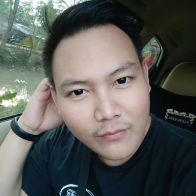 ev_ann's profile picture. Path : evan kurniawan IG : evan_kurniawan94