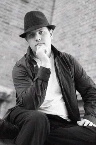 mzwetzig's profile picture. Colorado Native, Storm Chaser, Gamer, Electronica Junkie