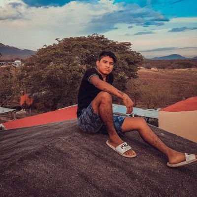 JhoanValadez's profile picture. 🍉💜🍉💜🍉💜🍉