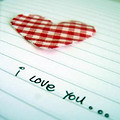 Voor mooie liefdeszinnetjes. RT ons als je het mooi vind.