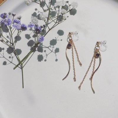 ハンドメイドでイヤリングを作っています。❤️ https://t.co/w3yd6ousXv 2020年6月からプログラミングを学んでいます。#プログラミング初心者 #ハンドメイド 10月からコードキャンプのwebマスターコース6か月に入って勉強中!#コードキャンプ