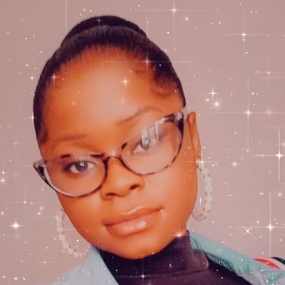 CEO #haywhymakeover n hairstylist, office assistant at Lasaco assurance PLC .