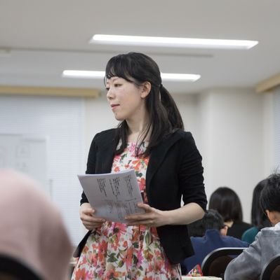 読解力育成の指導 | 兄妹育児に奮闘中 | 勉強の話の他、メンタル全般や仕事について発信 | 語彙(#愛子のTwitter語彙力特講～合格への1語)と 文学史(#愛子のTwitter文学史特講) 一問一答 | #先輩達の合格体験記 | 前向きに努力を楽しむひとへ🌸