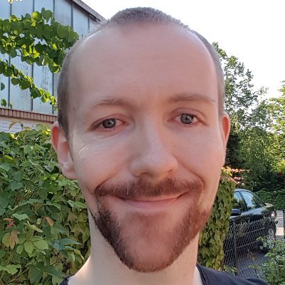 Mathematiker / Datenanalyst. Nerd aus Leidenschaft, Heavy Metal Fan und neuerdings Hobbystreamer unter https://t.co/Wb36tjI5rA. 
He / Him.