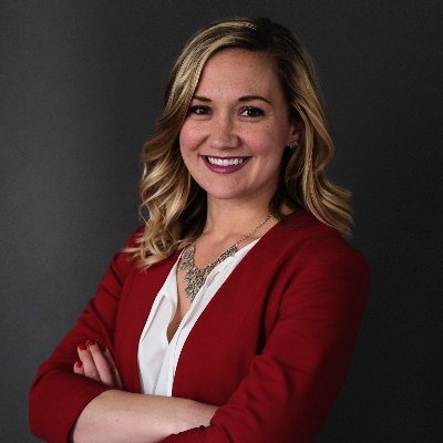 Marketing Enthusiast | PR/MKT alumna of @NorthernMichU | Devoted mom, social butterfly, sailor and marketing nut.