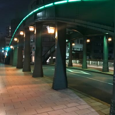 tonpei_ani's profile picture. 永井荷風をentréeとして、日露戦後の文学を研究しています。日本近代文学/比較文学/永井荷風/都市論。最近は『方寸』『白樺』を中心に美術の研究を進めています。