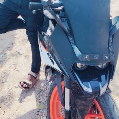 ARYAPANWAR10's profile picture. 🗻CLUTCHーマARYA GAMING PLEASE SUBSCRIBE MY  CHANNEL MY PUBG ID IS 5813867529🗺️