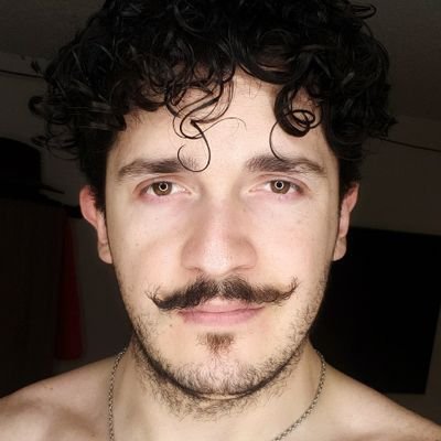 TresConSalsa's profile picture. 