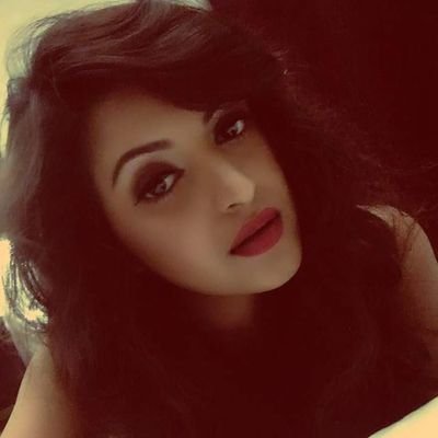 ZaraAnika's profile picture. Professional Promoter