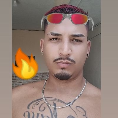 021
taurino, praieiro, raveiro, maconheiro 🤣🔥🍁