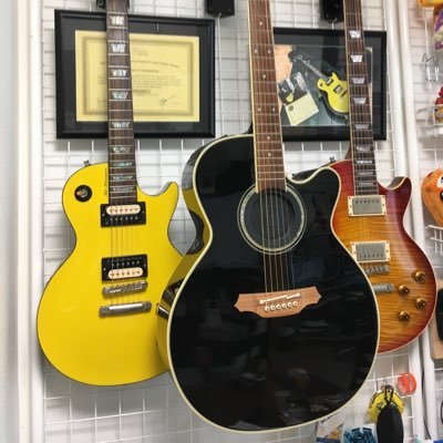 motimoti3255's profile picture. 2018/04/01更新 。ツイートするだけで機能をほとんど使いこなせていません。料理好き、お酒好き、最近はnanaという音楽コラボアプリにハマってます。マクロス7の楽曲を主にUPしてます。 twitterの利用は主に情報収集が目的。B'zファン歴は1991年〜。