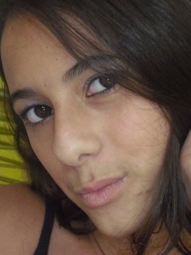 Nem mata e nem engorda, mas as vezes, amarga, porque de doce já basta a vida!