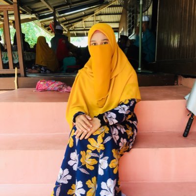 aisyahdaub_'s profile picture. Allah ♡
Only a shortest girl that always be patient with world's problem 💪
Aisyah is a strong and good girl ✌