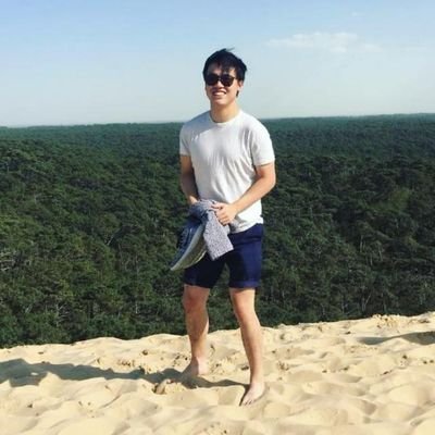 edwardpoops's profile picture. 