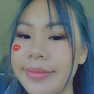 tweetsforvivsz's profile picture. I put the duh in dumb (Bring It On, 2000)