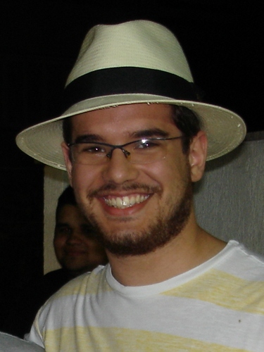 ouriques_'s profile picture. Quem souber me definir que atire o primeiro DM