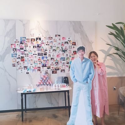 BmfEUpd1M5PVVCb's profile picture. 영웅사랑