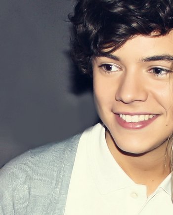 This is a fan page for @Harry_Styles .. Everyone Follow my personal account @Laurawestwood12 :)x