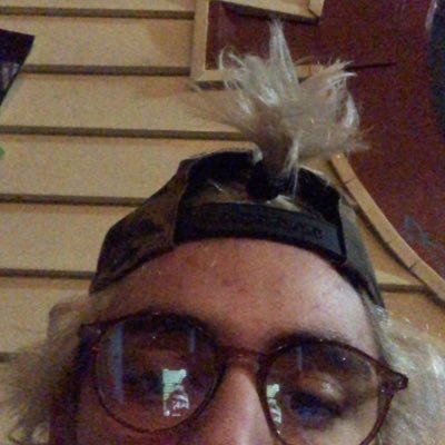 slurpielizard's profile picture. he/him