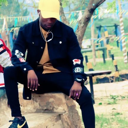 SMunawala's profile picture. at work