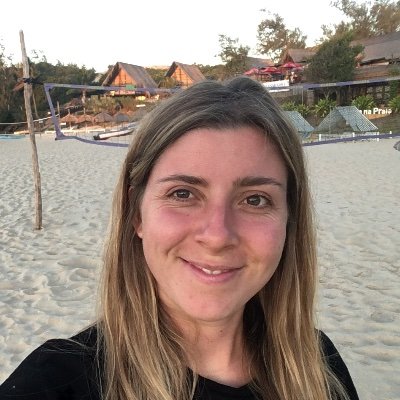 🧠 Philosophy, technologies, innovation
💛 Nature, diving, books