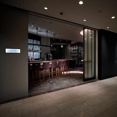 AndAntibes's profile picture. 