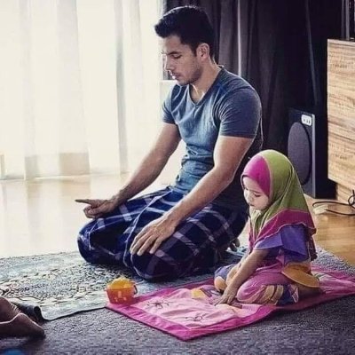 hMUXmD5Efgf1XZ5's profile picture. 