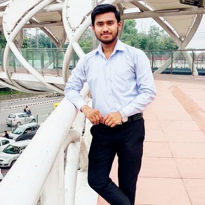 soumyadip_1999's profile picture. Entrepreneur
Big dreamer...
Mom dad ka ladla.. 😊😍
Wish me on 31 may😎😎🎂... Born to win💪💪
The best things come from living outside of your comfort zone😎