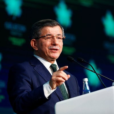 Ahmet Davutoğlu'nun izinde GELECEK GENÇLİĞİ - DURUŞ GENÇLİĞİ