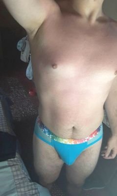 Interesado en todo lo que tenga que ver con el sexo, tríos, orgías y encuentros dentro del marco del respeto y la seguridad. ACTIVOS y VERSÁTILES bienvenidos😈