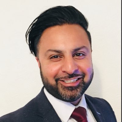 #Chief #Pharmacist Fellow of @RPharmS working in an #ICS #NHS #AssociateProfessor Likes #Mountains views are my own 🕉️
