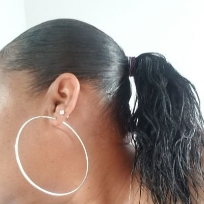 pnewell3_naomi's profile picture. 