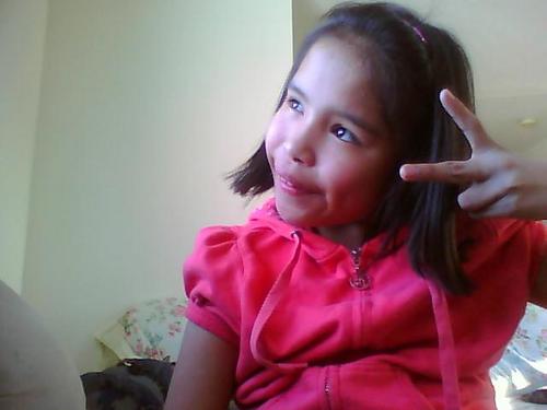 hello im raven nawakayas ... i have facebook add me on facebook im 12 years old and i love justin bieber ..i love him so much