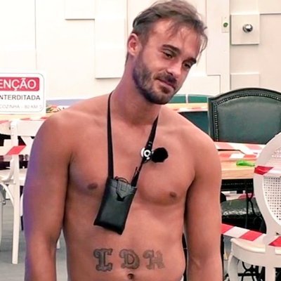 Voltei ao Twitter graças ao #BB2020Tvi e agora não faço nada da vida. 👁
❤ Apoio incondicional aos sensatos ❤