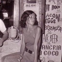 Jansouthnorwood's profile picture. We are all in the gutter, but some of us are looking at the stars ...