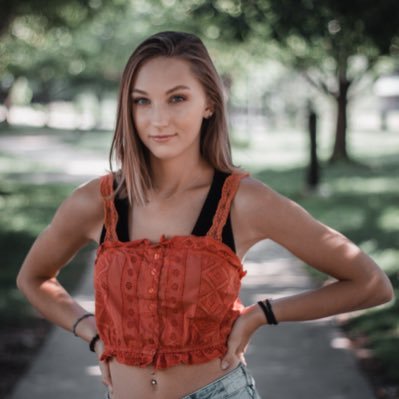 rochelle_MLE's profile picture. #teamjesus